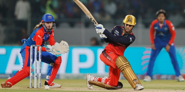 Smriti Mandhana, Renuka Singh Shine As RCB Demolish Delhi Capitals By Eight Wickets
