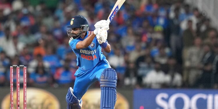 Shreyas Iyer “Best In God’s Eyes”: India Star Gets Blockbuster Praise From Harbhajan Singh