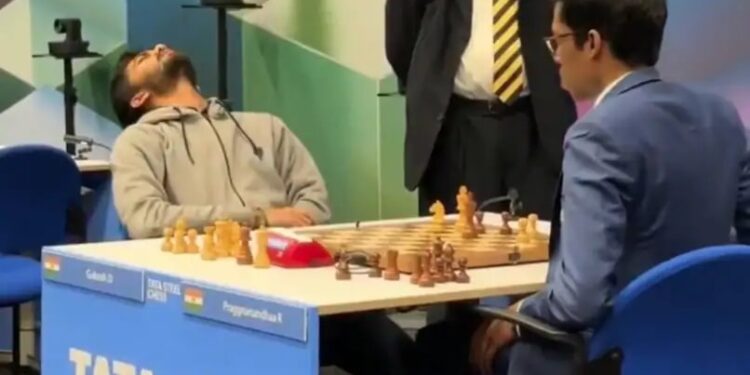 “Mere Paas Panch Hai”: Viswanathan Anand’s Tongue-In-Cheek Post After R Praggnanandhaa Beats D Gukesh