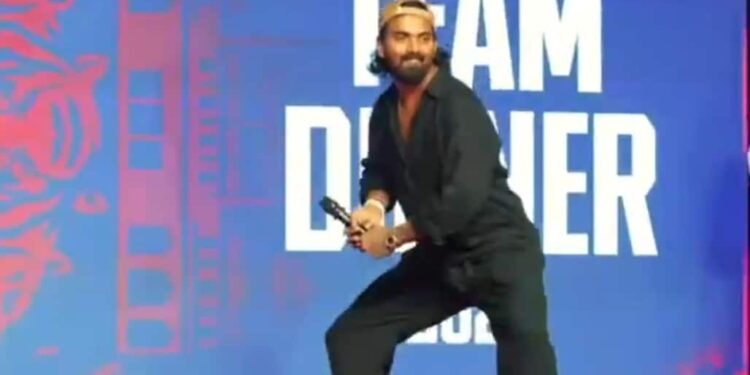 “Mate, Any Guesses?” Ex-RCB Star In Splits As KL Rahul Nails His Stance, Accent. Video Viral