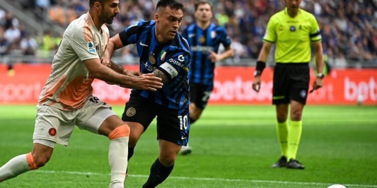 Inter Milan Downed By Roma, Scott McTominay Fires Napoli To Top Of Serie A